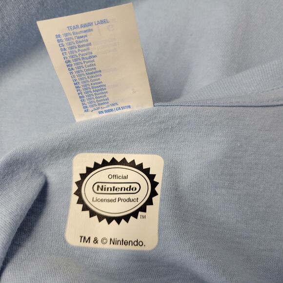 Nintendo Mario Peach Love Shirt Womens Large Graphic Tee Princess Kiss Video Gam - Picture 8 of 11